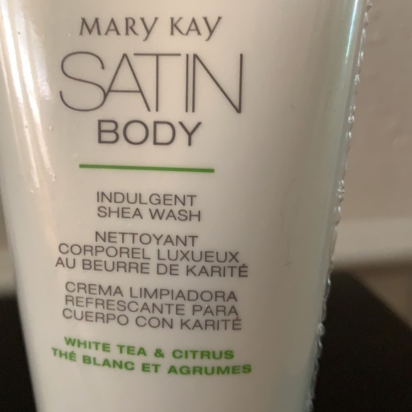 White tea and citrus satin body she body wash/ Body scrub/Mary Kay - Picture 3 of 3